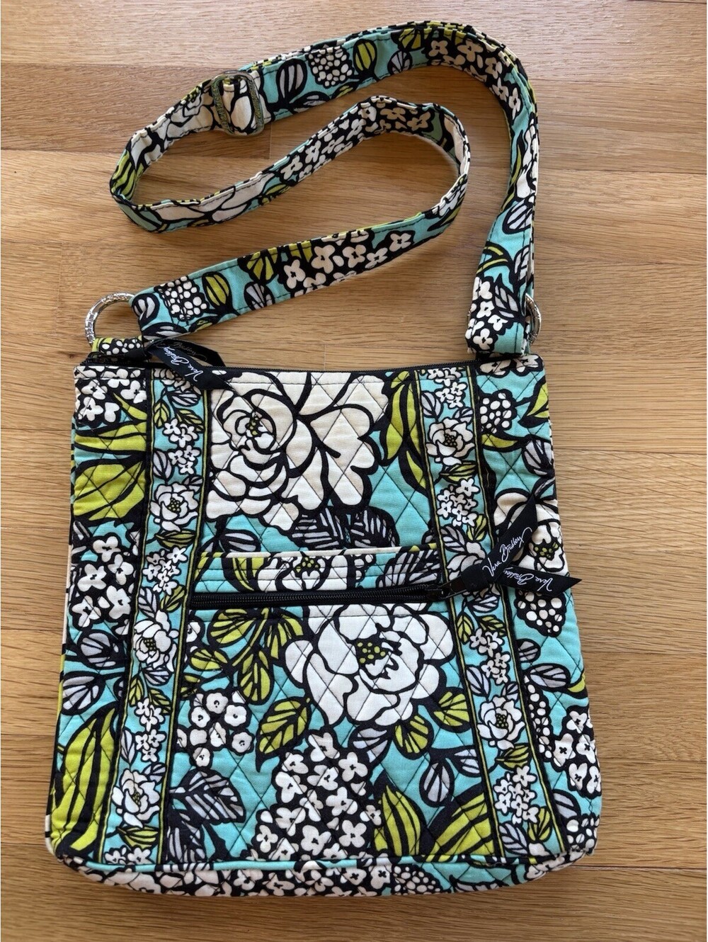 Vera Bradley Hipster Crossbody Bag Island Blooms Blue Green Floral Quilted